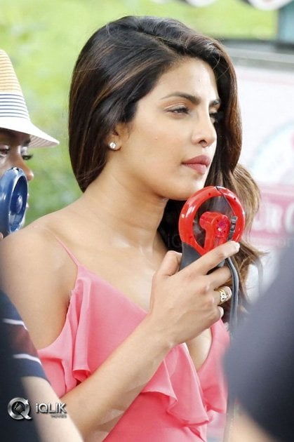 Priyanka-Chopra-Hollywood-Film-Working-Stills